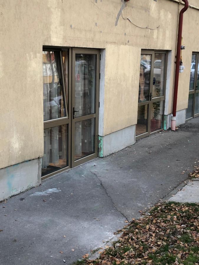 Gaby 2 Lägenhet Braşov Exteriör bild