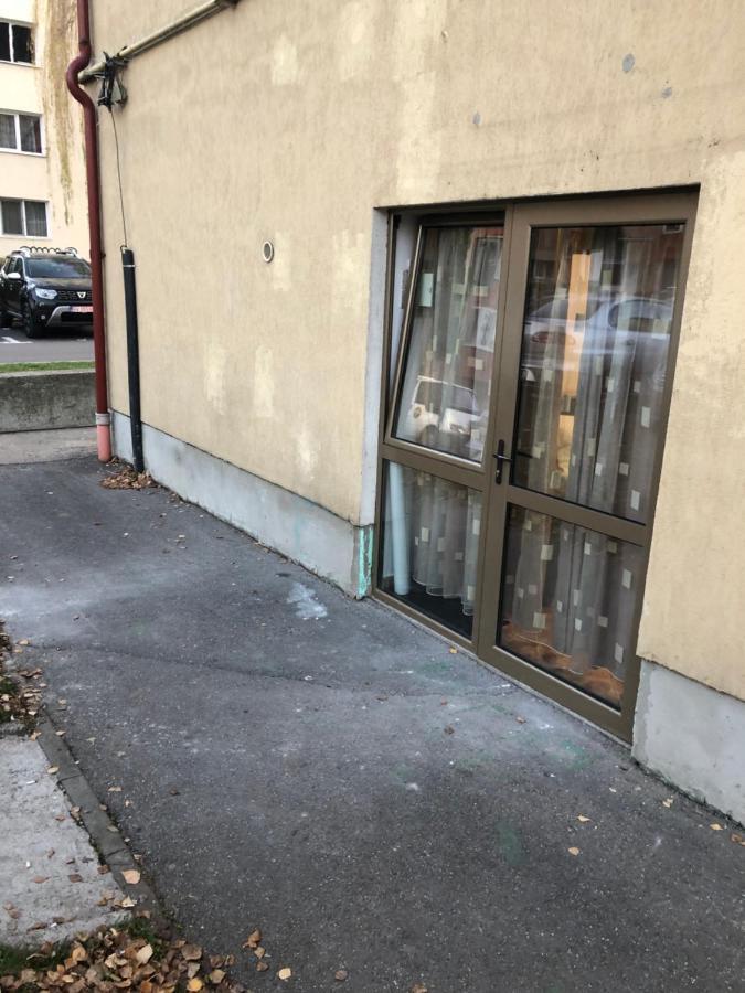 Gaby 2 Lägenhet Braşov Exteriör bild